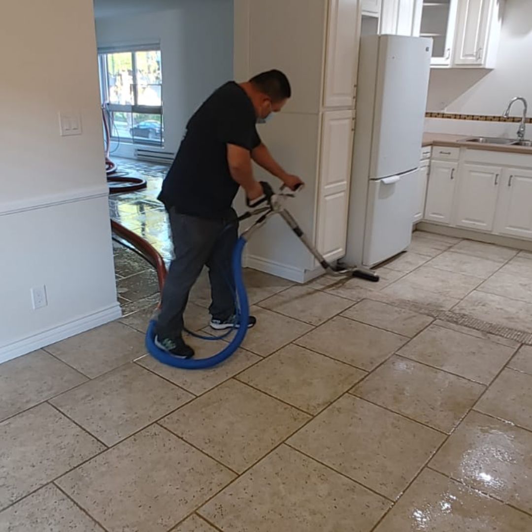 Example of tile and grout cleaning